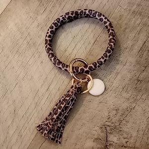 New in bag Leopard print Bengal keychain with tassel